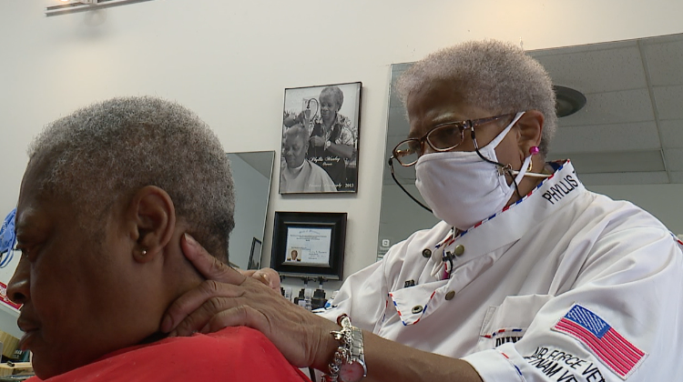 COVID-19 delta variant a 'discussion with every client' at Kansas City barber shops - Vimarsana News